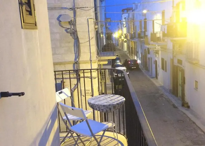 Petali Rosa - Dimora Tritone Vista Mare Polignano a Mare